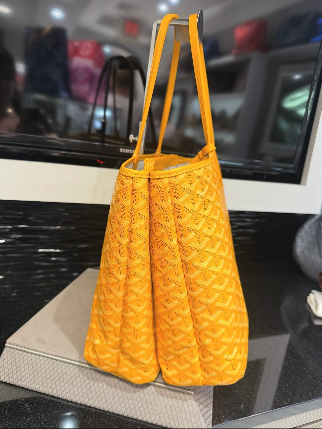 Pre-owned Goyard Yellow Isabelle Tote