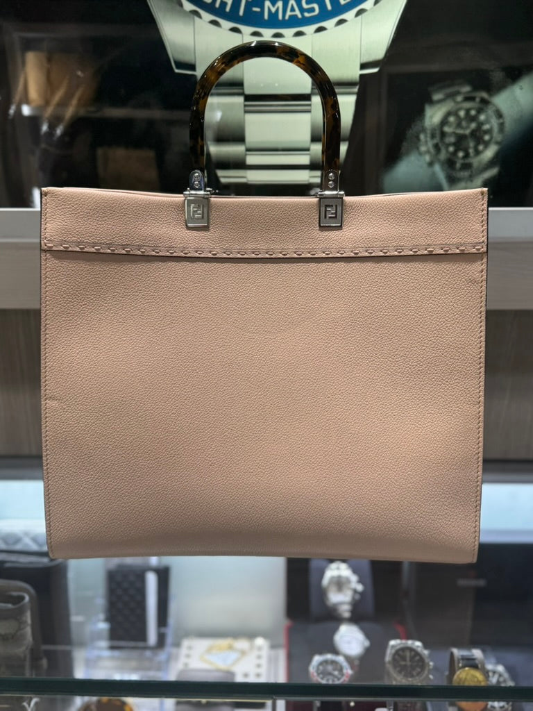 Pre-owned Fendi Sunshine Tote Medium Nude Pebbled Leather with strap