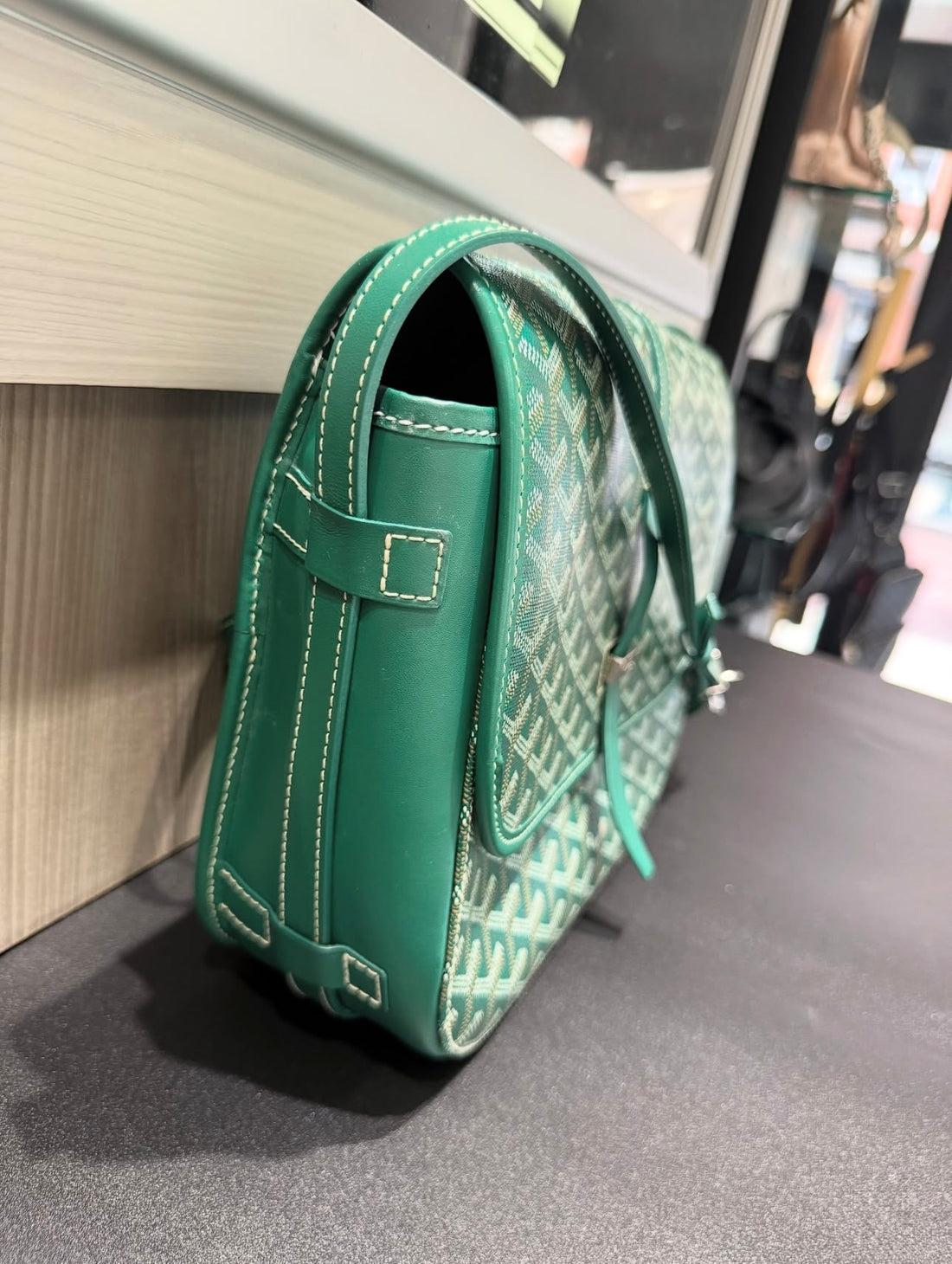 Pre-owned  Goyard Belvédère MM Messenger Bag in Green Goyardine (2019)