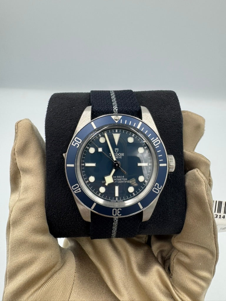 Unworn Tudor Black Bay 58 39mm Blue Dial m79030b-0003