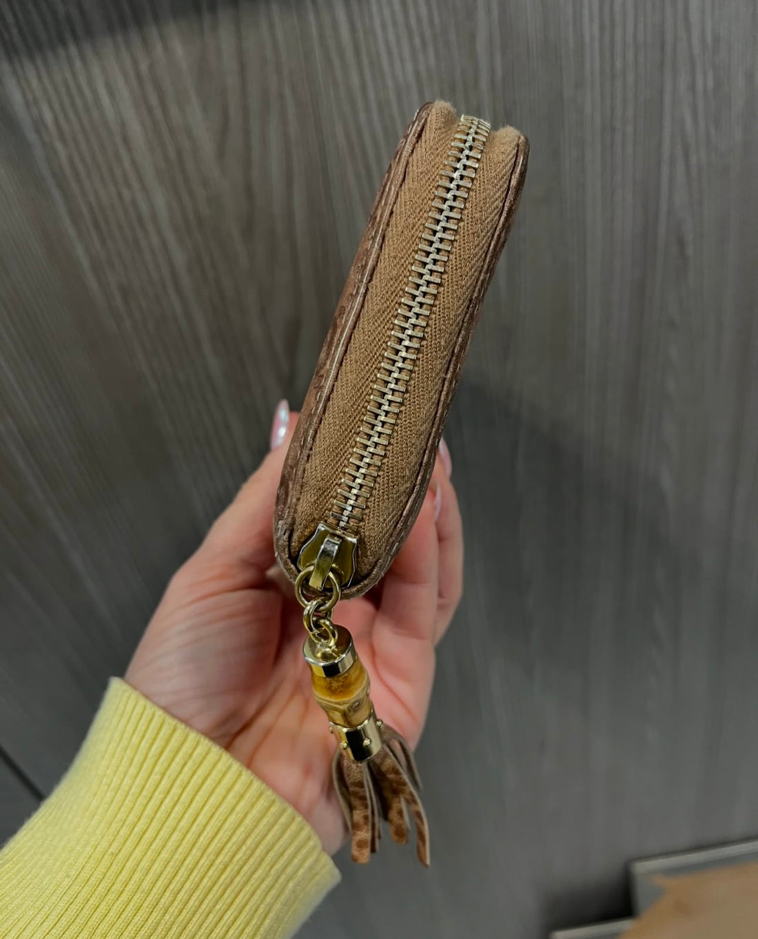 Pre-owned Gucci GG Bamboo Zip Wallet Style: 224253