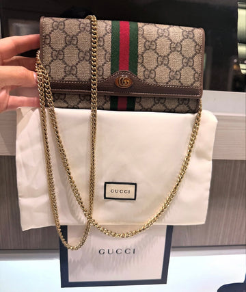 Pre-Owned Gucci Ophidia GG Supreme Continental Wallet on Chain