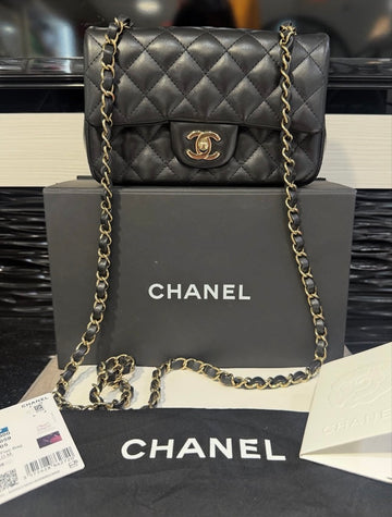 Pre-Owned Chanel Lambskin Quilted Mini Rectangular Flap Bag in Black with Gold Hardware (2022)