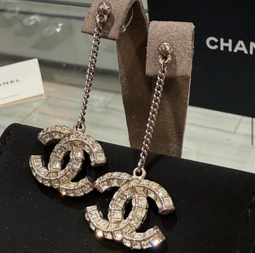 Chanel Dangle crystal baguette earrings 2022 collection box and pouch