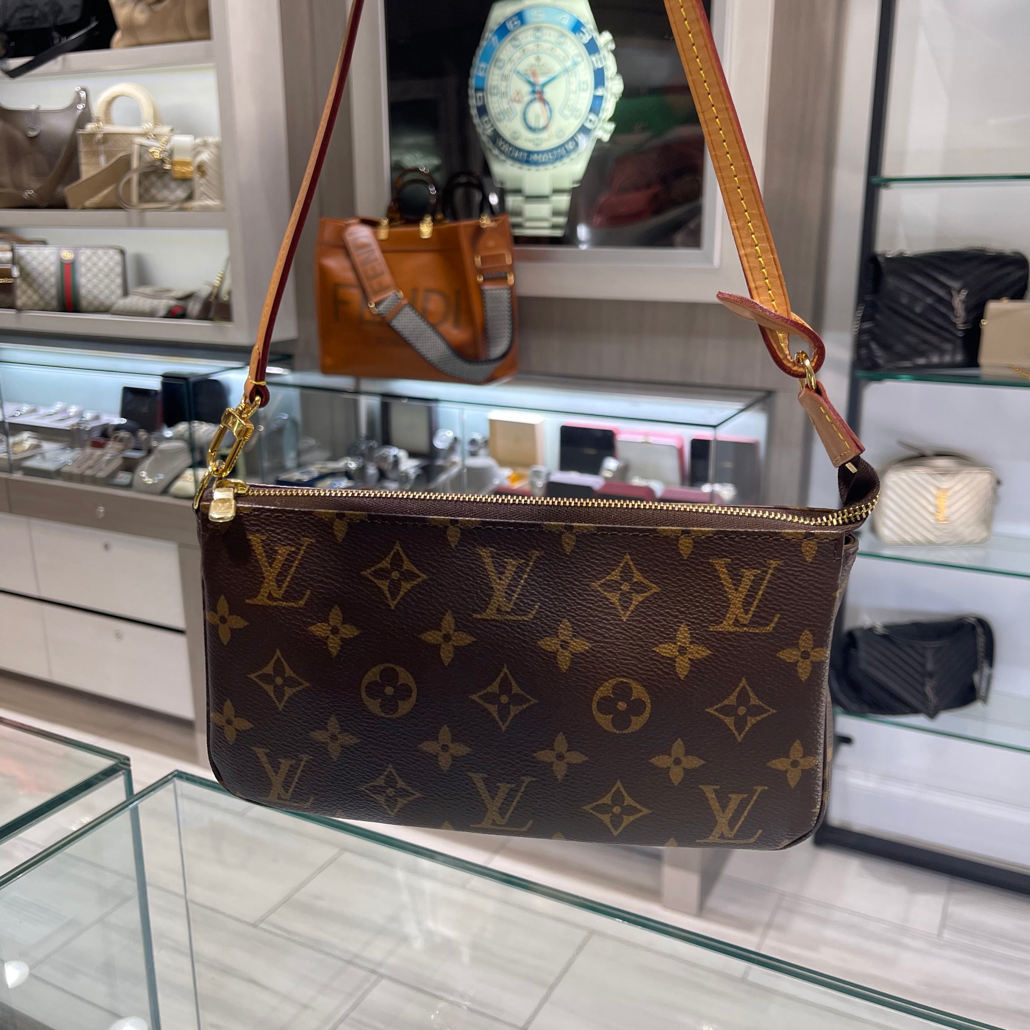 Pre-Owned Louis Vuitton Monogram Pochette Accessories NM