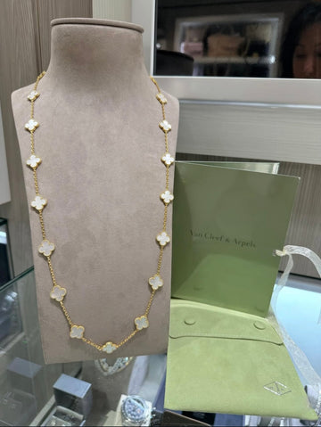 Pre-owned Vintage Alhambra long necklace,20 motifs18K, yellow gold, Mother-of-pearl