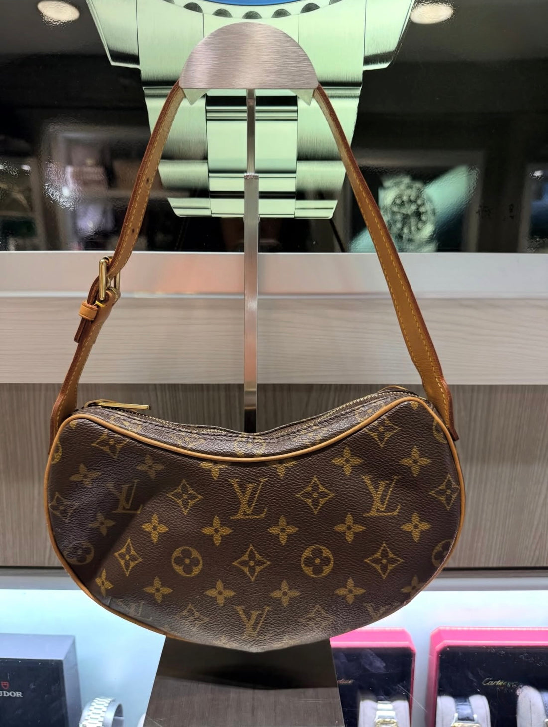 Pre-owned Louis Vuitton Monogram Croissant PM