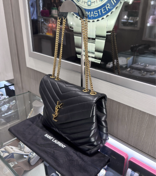 Pre-owned YSL Saint Laurent Medium Loulou Black Lambskin GHW (2020)