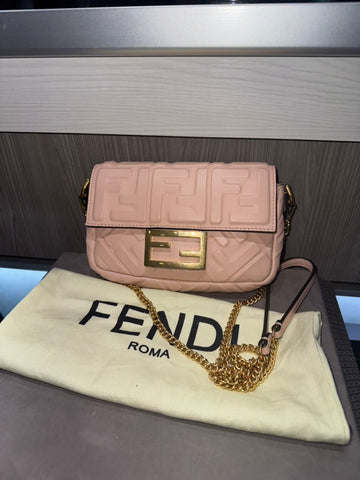 Pre-owned Fendi Mini Baguette Pale Pink Nappa Crossbody