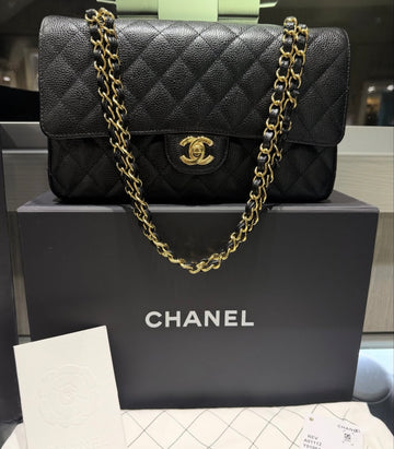 Pre-owned Chanel 2025 Classic Medium Double Flap