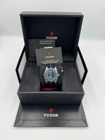 Unworn Tudor Black Bay 58 39mm Blue Dial m79030b-0003