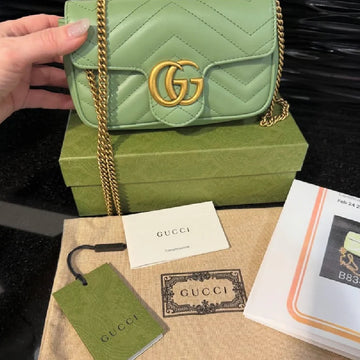 Sell your Chanel, Louis Vuitton, and Hermès bags at top value in Philadelphia