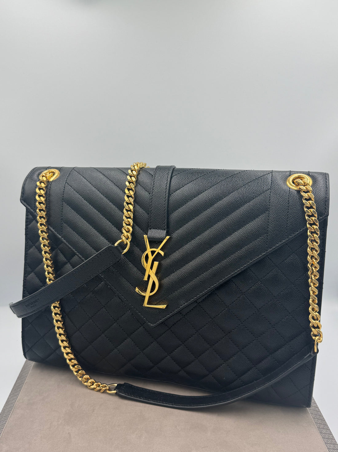 Pre-owned YSL Saint Laurent Large Envelope Monogram Satchel Black ALM6001661121 (2021)