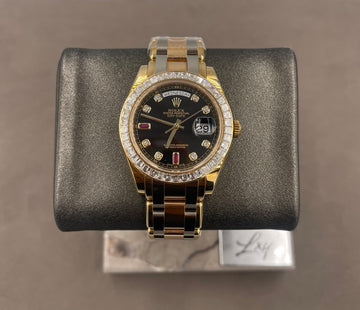 Unworn Rolex Men's Day-Date "Masterpiece" 39mm ref.18958 Black Diamond Dial Diamond Bezel on Tridor w/Box & Card (2021)