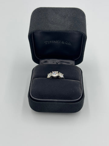 Pre-owned Tiffany & Co. Past Present Future 3 stone diamond ring