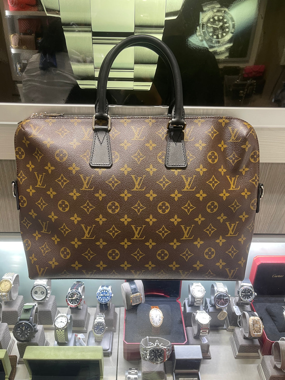 Pre-owned Louis Vuitton Porte Documents Jour (2013)