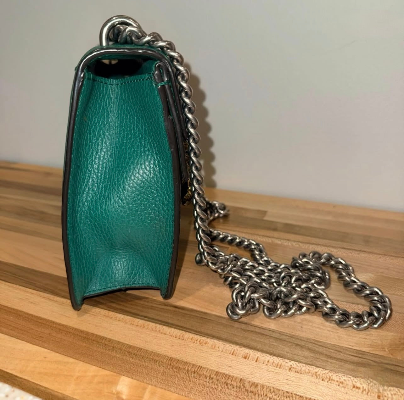 Pre-owned Gucci Mini Dionysus Shoulder Bag in Emerald Green Calfskin (Model 421970)