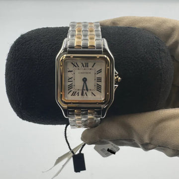 Watch expert helping customer locate a limited-edition Rolex – LXY Philly concierge service