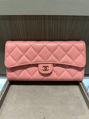 Pre-owned Chanel Matelassé Tri-Fold Long Wallet