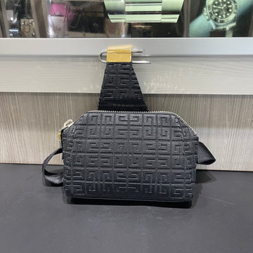 Pre-Owned Givenchy Men’s Antigona U Monogram Crossbody Bag