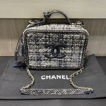 Pre-owned Chanel Medium Vanity Filigree Navy Tweed and Python Leather