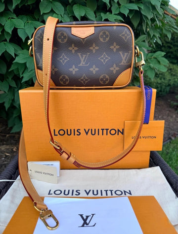 Pre-owned Louis Vuitton Trocadéro Monogram Crossbody (2025)