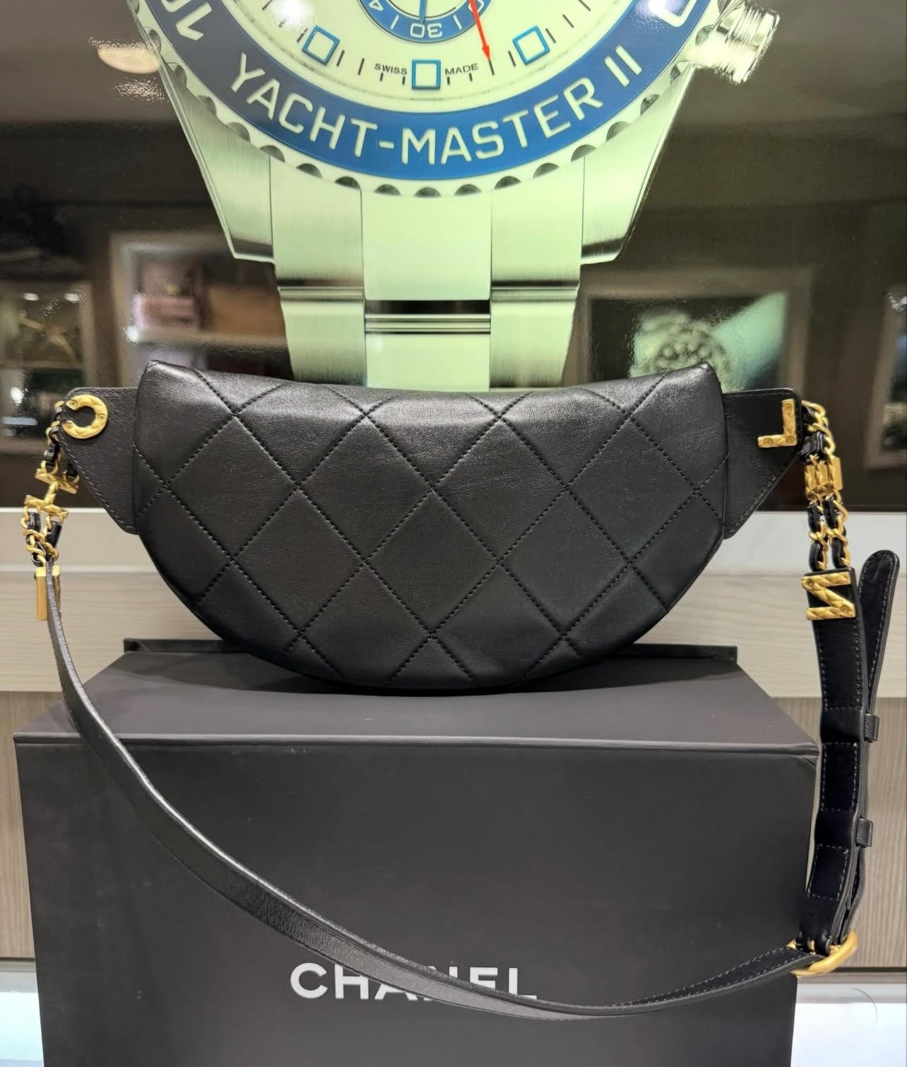 Pre-owned Chanel Quilted Waist Belt / Sling Bag 2024 Microchip