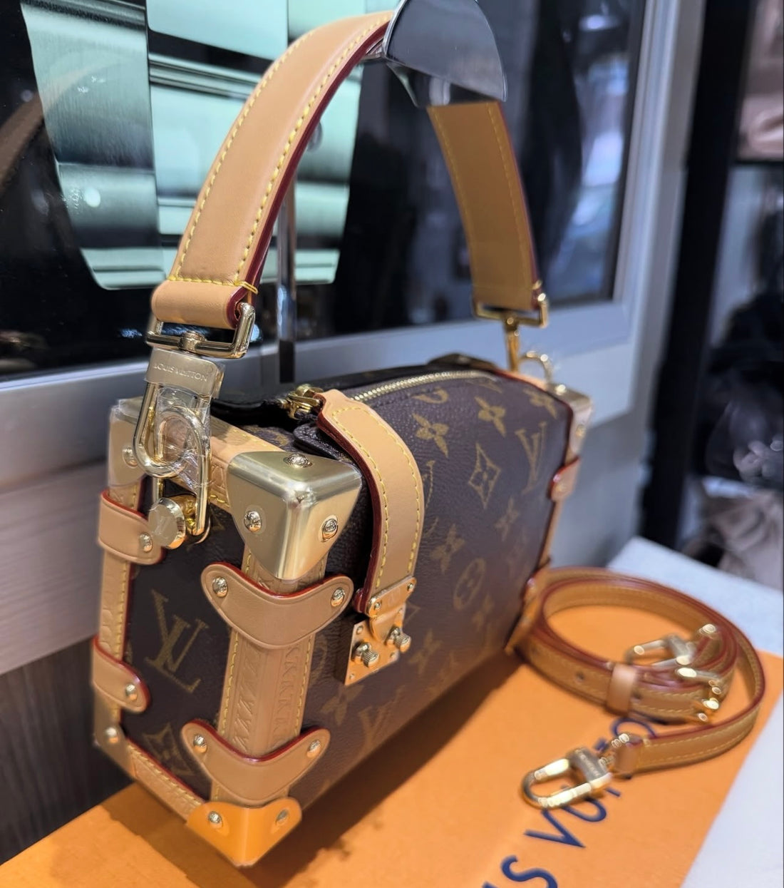 Unworn Louis Vuitton Side Trunk PM (M46815)