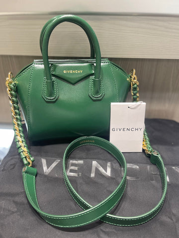 Unworn Givenchy Emerald Green Antigona Toy bag in Box Leather