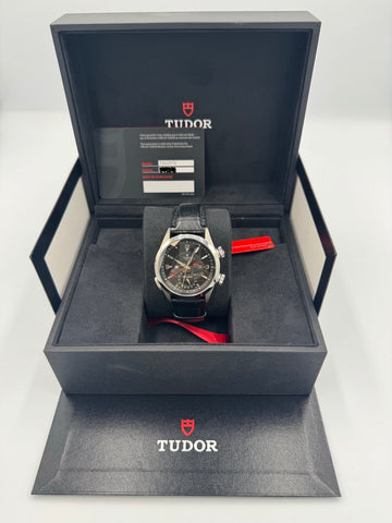 Unworn Tudor Heritage Advisor 42 ref. M79620TN-0006