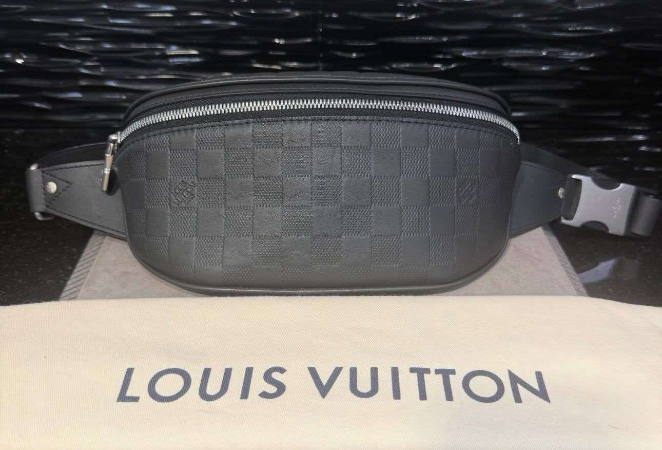 Pre-owned Louis Vuitton Bumbag Damier Infini Leather Onyx Campus Model MI0211