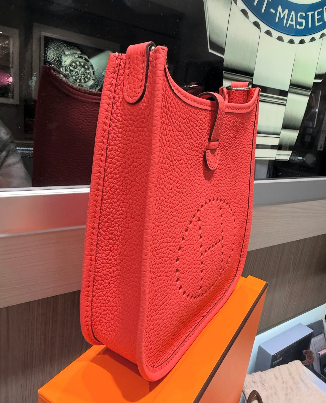 Unworn Hermes Clemence Rose Texas Evelyne 16 TPM WTS 002 (2024)