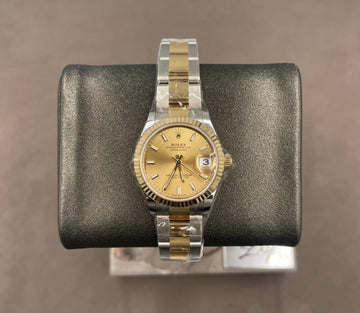 Unworn Rolex Ladies-Datejust 31mm ref.278273 Champagne Index Dial Fluted Bezel on Oyster w/Box & Card