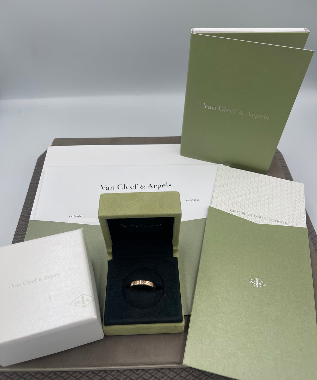 Pre-owned Van Cleef & Arpels Toujours Signature Étoiles Wedding Band 18k Rose Gold Size: 58 / US 8.5