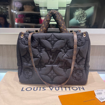 Pre-Owned Louis Vuitton Econyl Monogram Pillow Giant Onthego MM Black