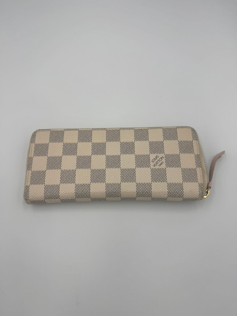 Pre-owned Clemence Wallet Damier Azur Microchip rose ballerine interior