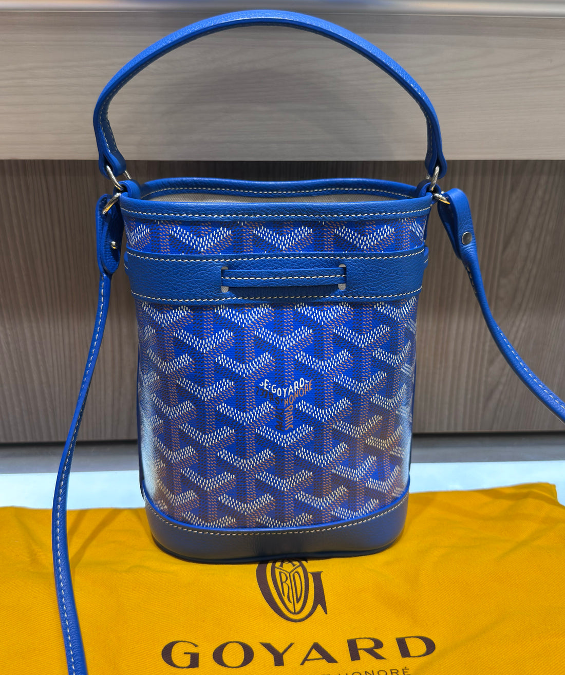Pre-owned Goyard Petit Flot Mini Bucket Bag Sky Blue Goyardine Canvas (2025)