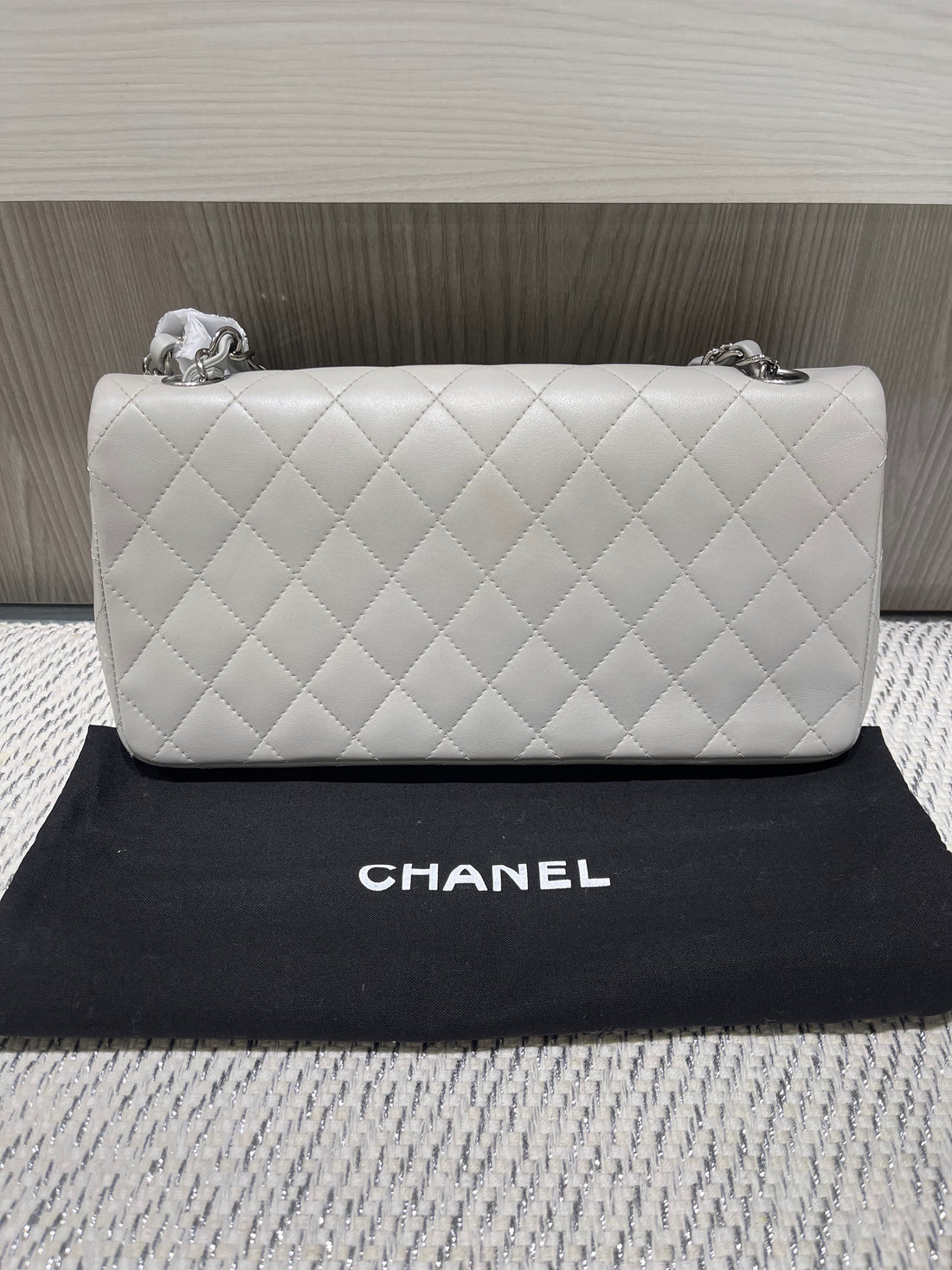 Pre-owned Chanel Classic Light Grey East/West Flap Bag (2005-2006)
