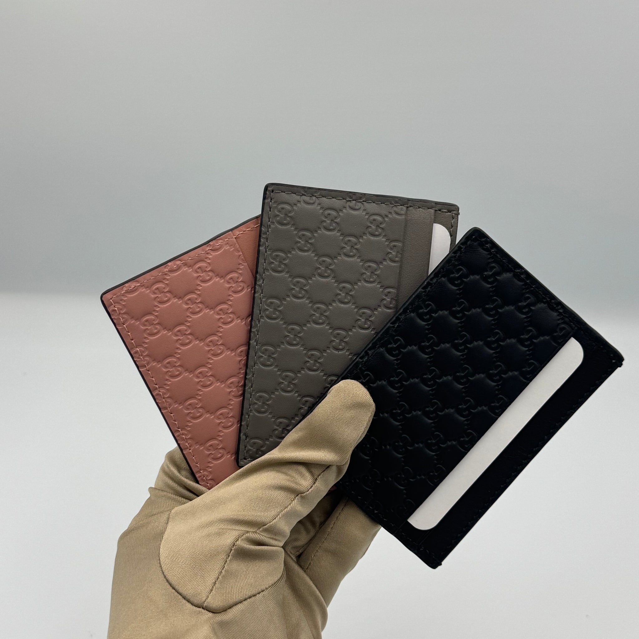 Unworn Gucci Microguccissima Card Holder Style: 262837