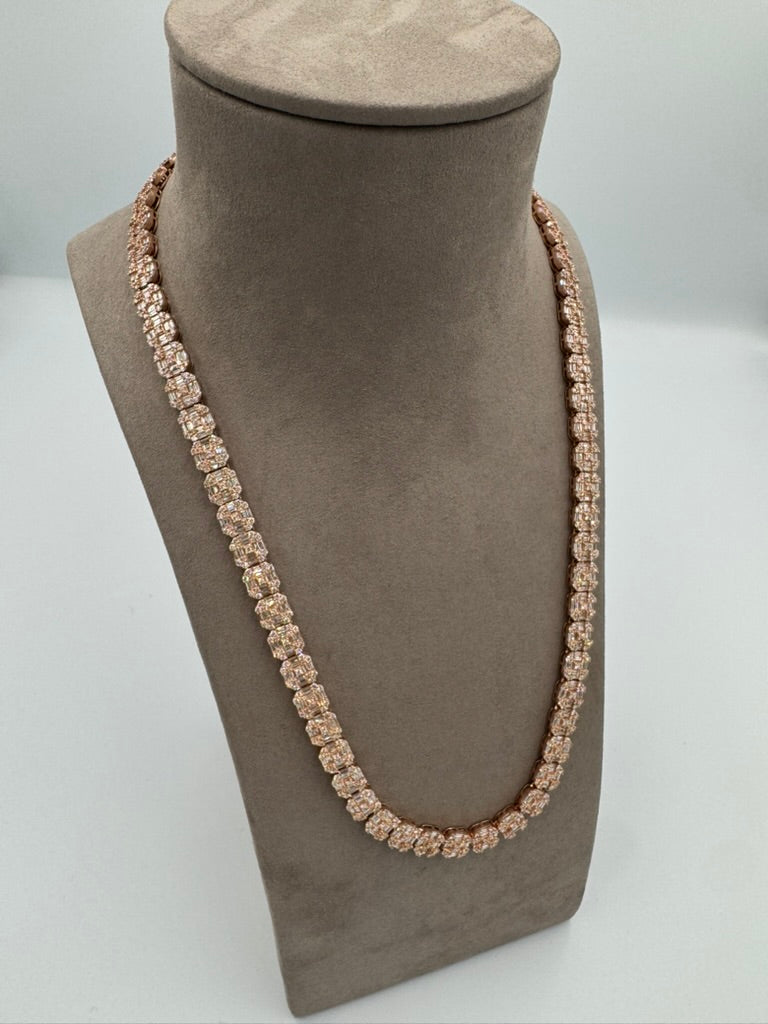 Pre-owned Large Rose Gold Necklace