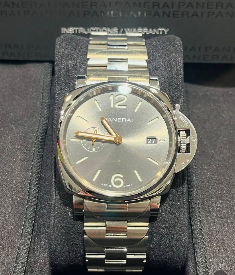 Pre-owned PANERAI Pam 1250