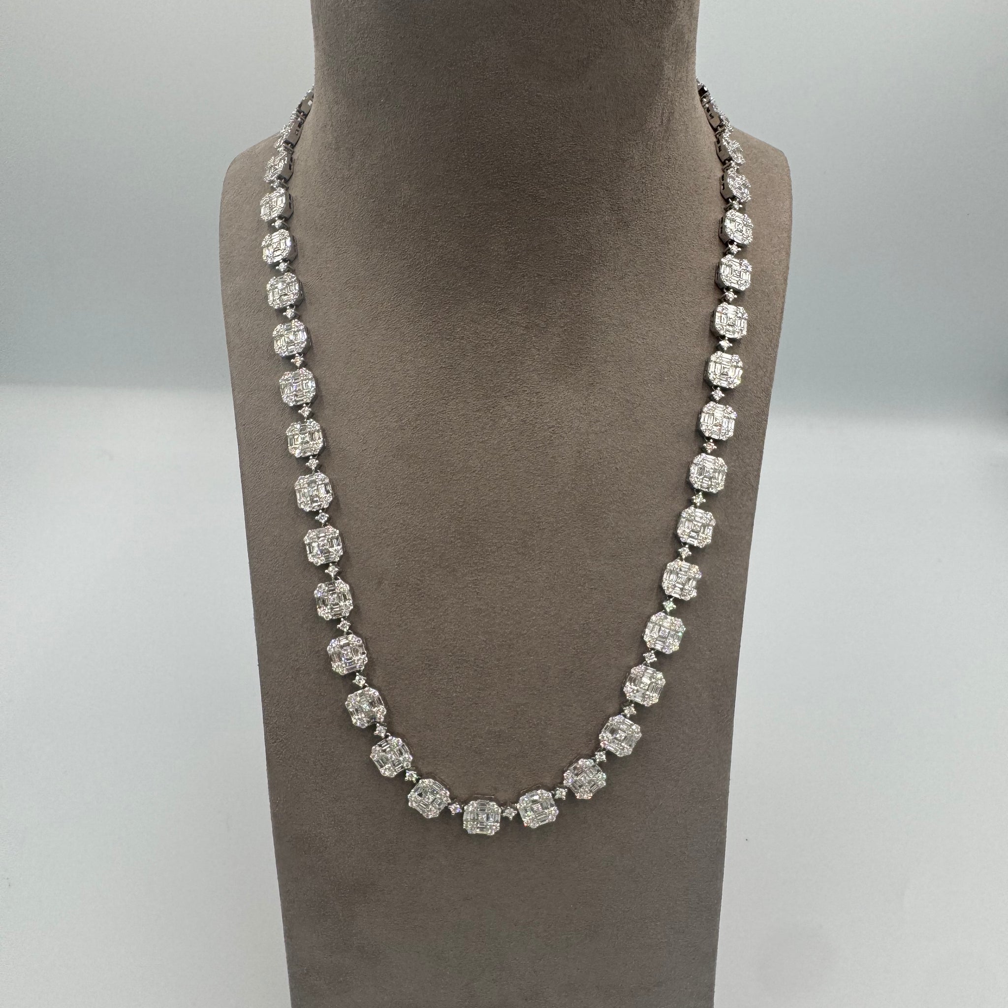 14k White Gold Diamond Necklace