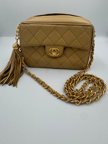 Pre-owned Chanel Vintage Beige Tassel Camera Small Cross Body Bag