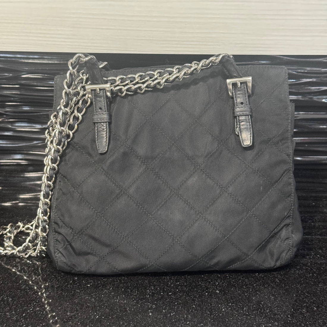 Pre-owned Prada Vintage Tessuto Quilted Tote in Nero (black) nylon