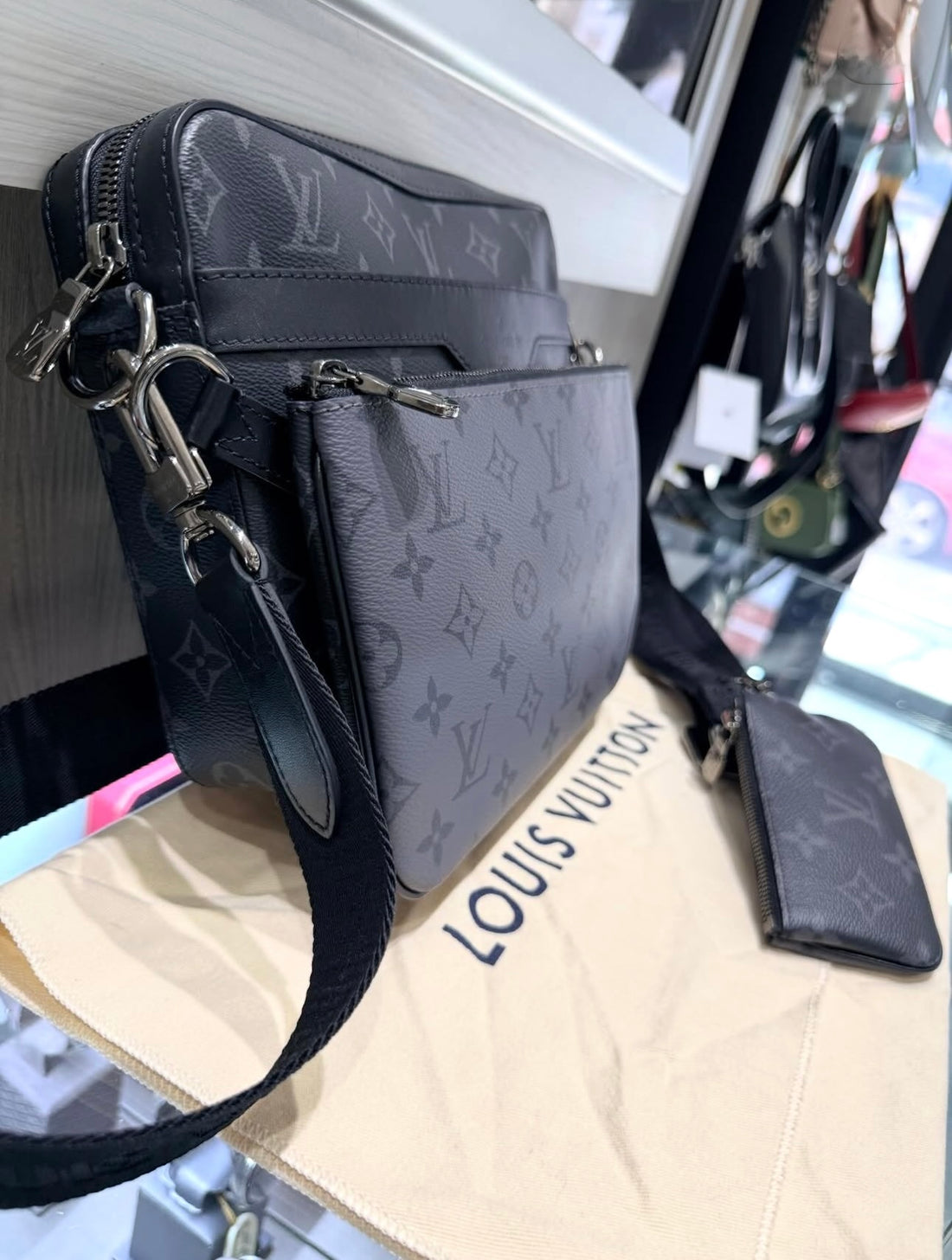 Pre-owned Louis Vuitton Trio Messenger in Monogram Eclipse Canvas