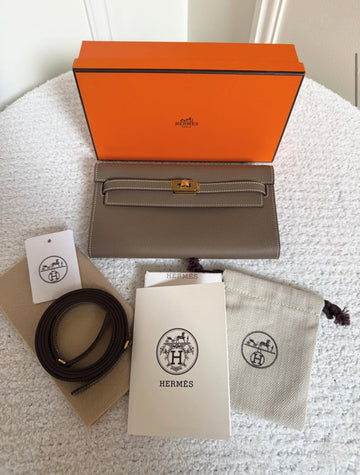 Unworn Hermes Kelly Classique To Go Wallet Etoupe Epsom Leather GHW (2023)