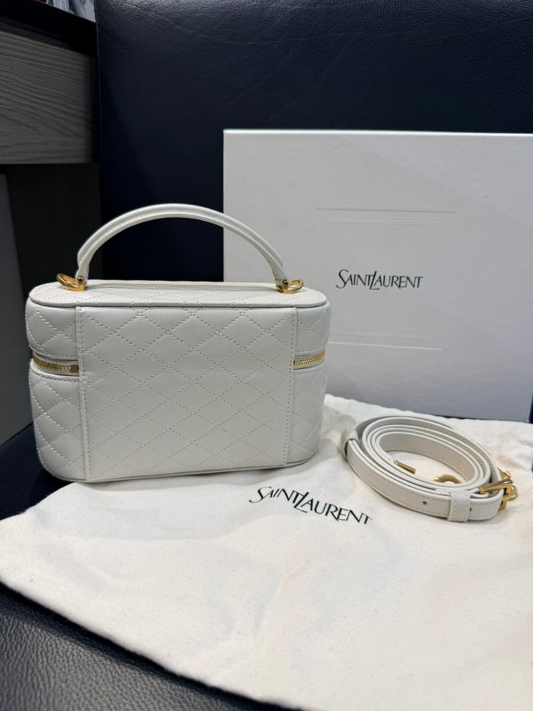 Unworn Saint Laurent Gaby Vanity in Lambskin White medium