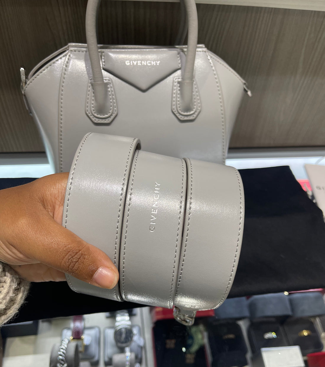 Pre-owned Givenchy Antigona Toy Bag in Light Grey Box Leather