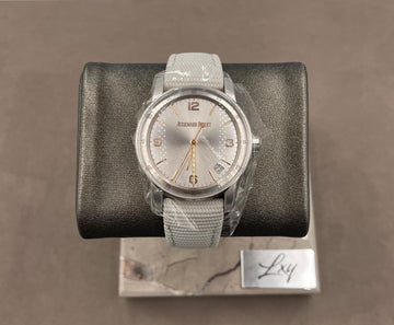 Pre-owned Audermars Piguet CODE 11.59 41mm ref.15210CR Silver Dial 18k White & Rose Gold Grey Strap w/Box & Card (2021)