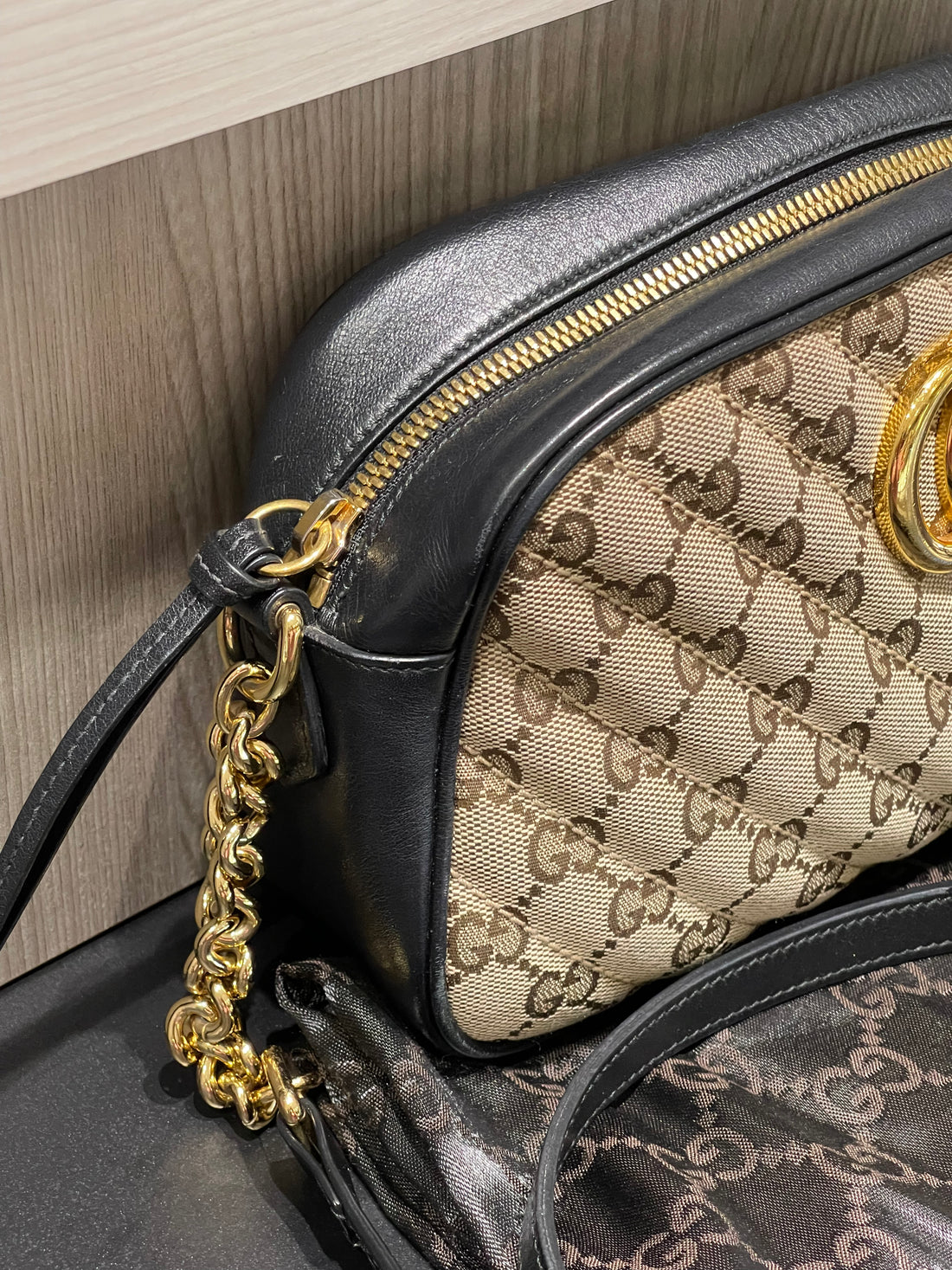 Pre-owned Gucci Marmont GG Canvas Camera Bag